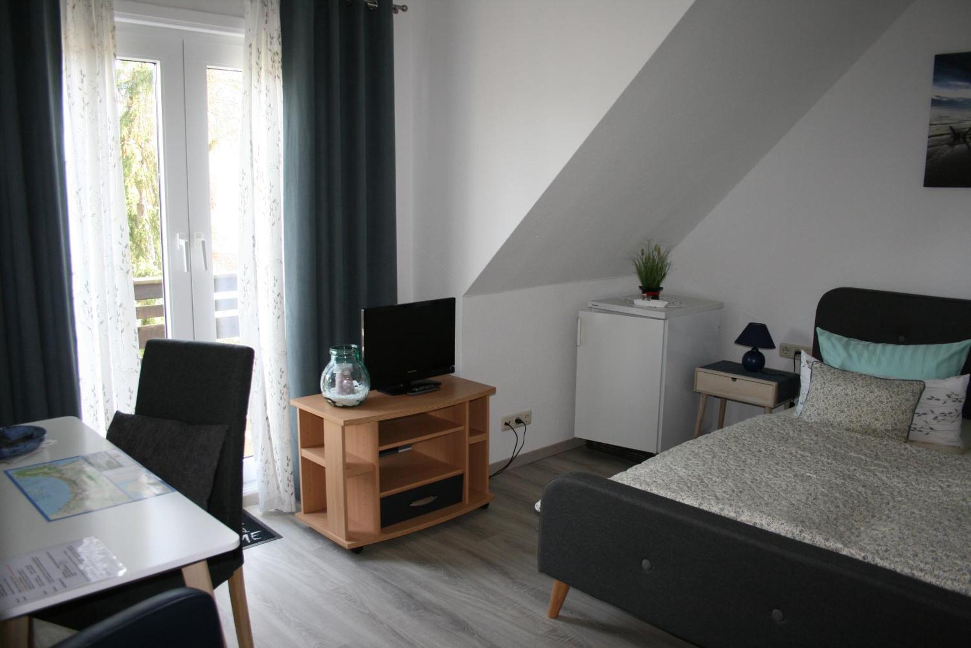 Tarnewitz Hotel-Pension Lindenhof מראה חיצוני תמונה