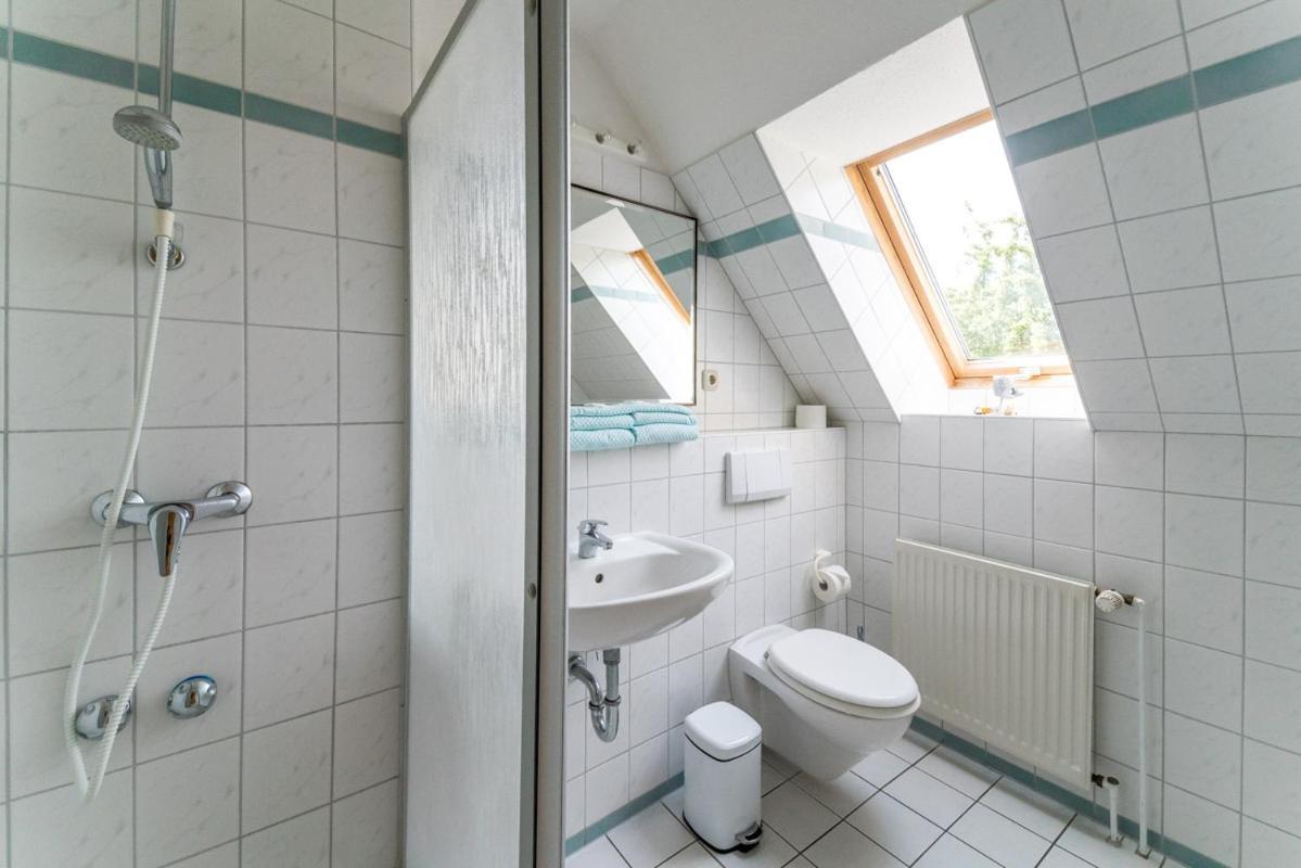 Tarnewitz Hotel-Pension Lindenhof מראה חיצוני תמונה